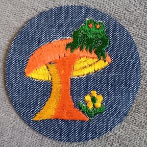 70s Vintage Embroidered Frog & Mushroom Sew On Denim Patch, Retro Hippie Whimsy